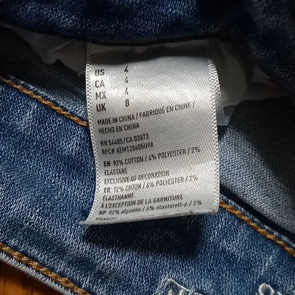 AMERICAN EAGLE JEAN SHORTS WOMENS 4 BLUE Preowned Super Stretch Denim Distressed